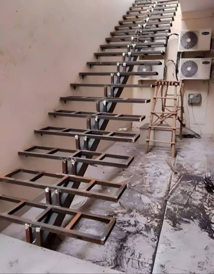 بوابة حديد مشغول في جدة